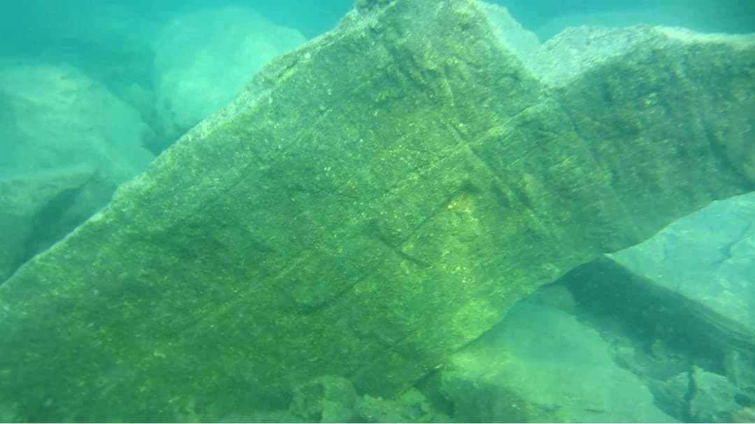 Van Gölü’ndeki Kale Kalıntısı Su Altından Görüntülendi