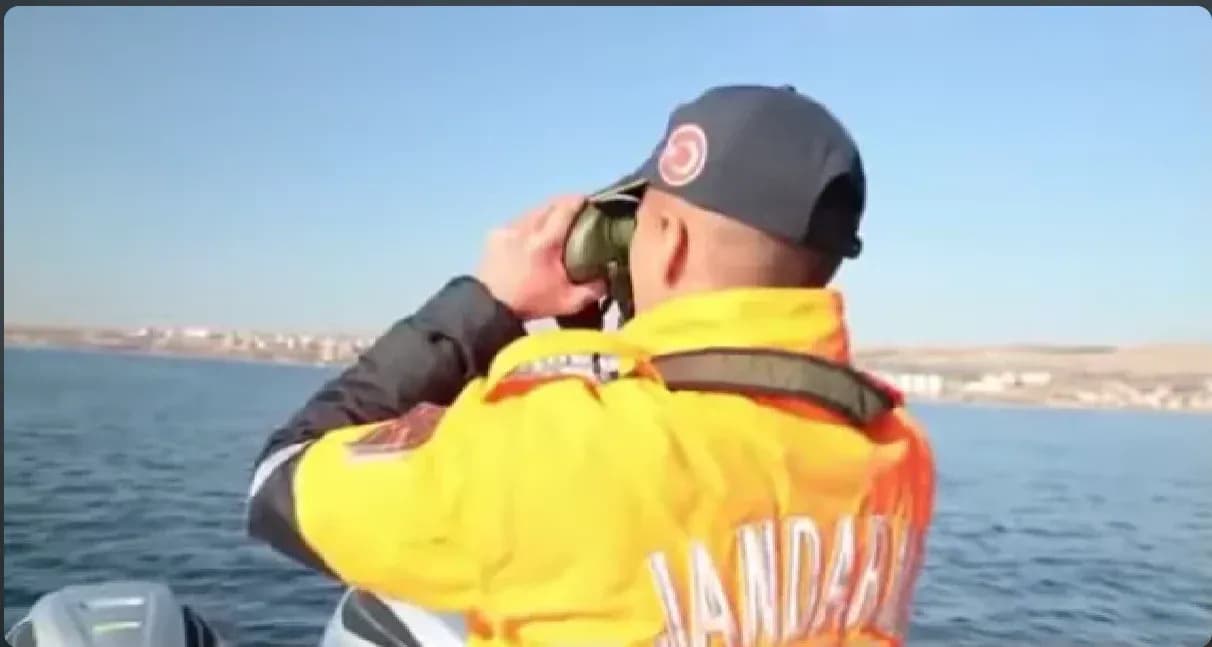 Bitlis İl Jandarma Komutanlığı Van Gölü Asayiş Bot Komutanlığı; Van gölünde 7/24 görevinin başında